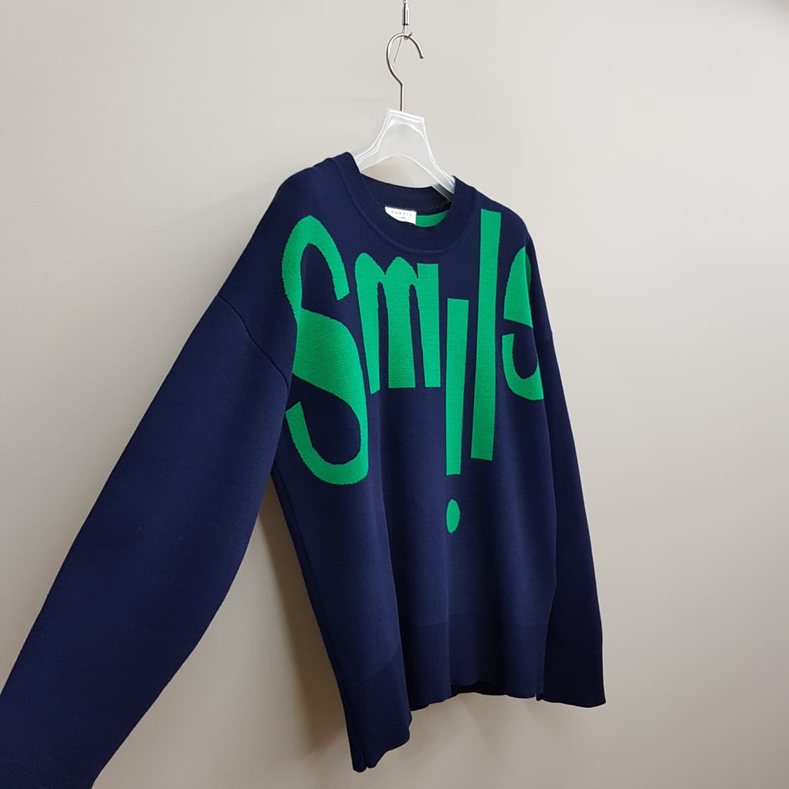 산드로 SANDRO  스마일 그래픽 네이비 니트 1사이즈 상품이미지4