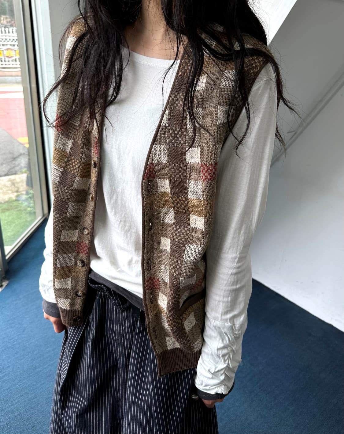 Linen blend square pattern knit vest 상품이미지7