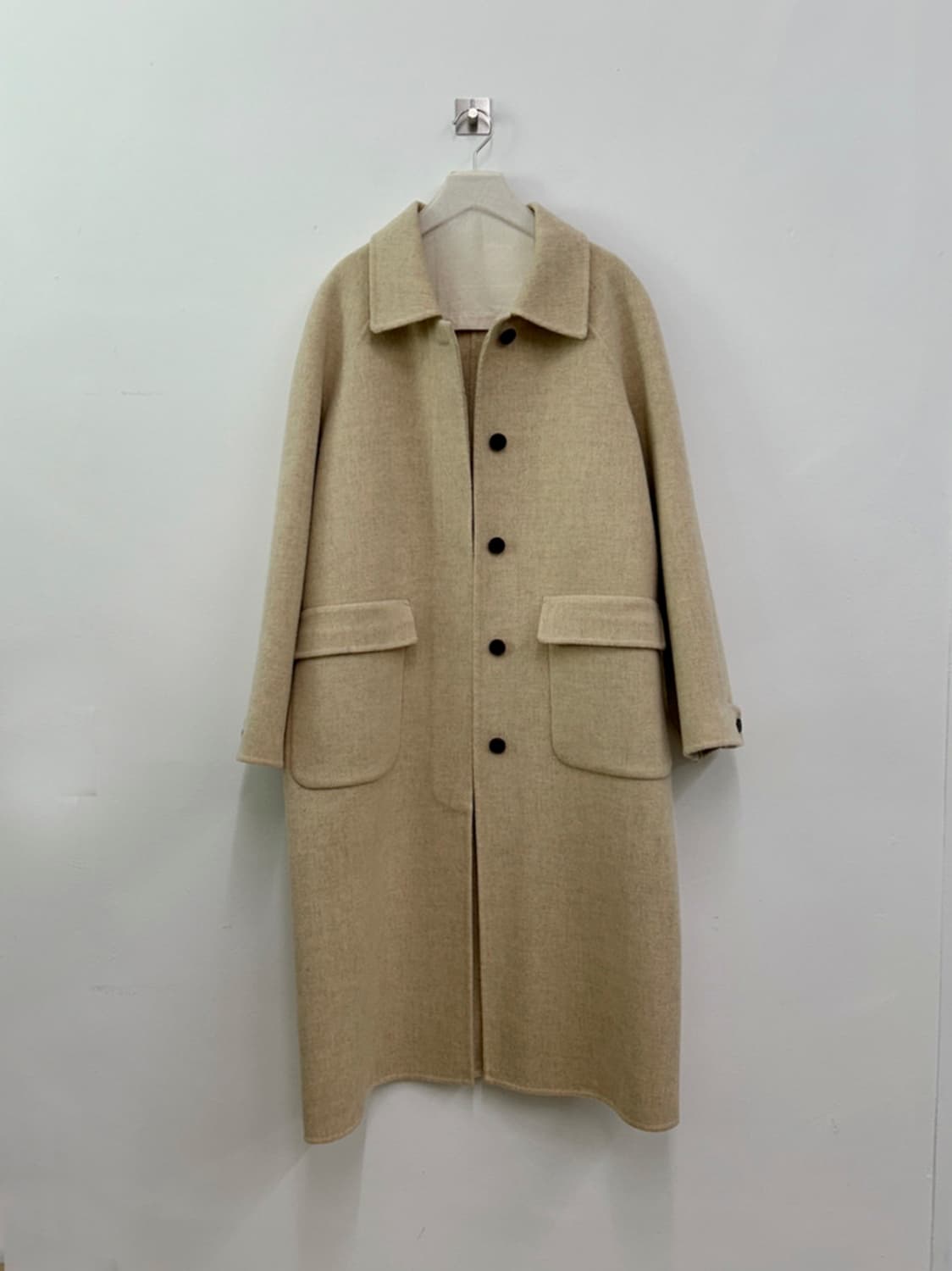 [새상품]국내생산 히든버튼 핸드메이드 코트 상품이미지1