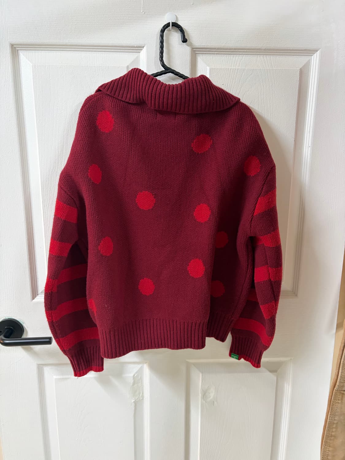 노컨텐츠 버건디 도트 집업 가디건 상품이미지2