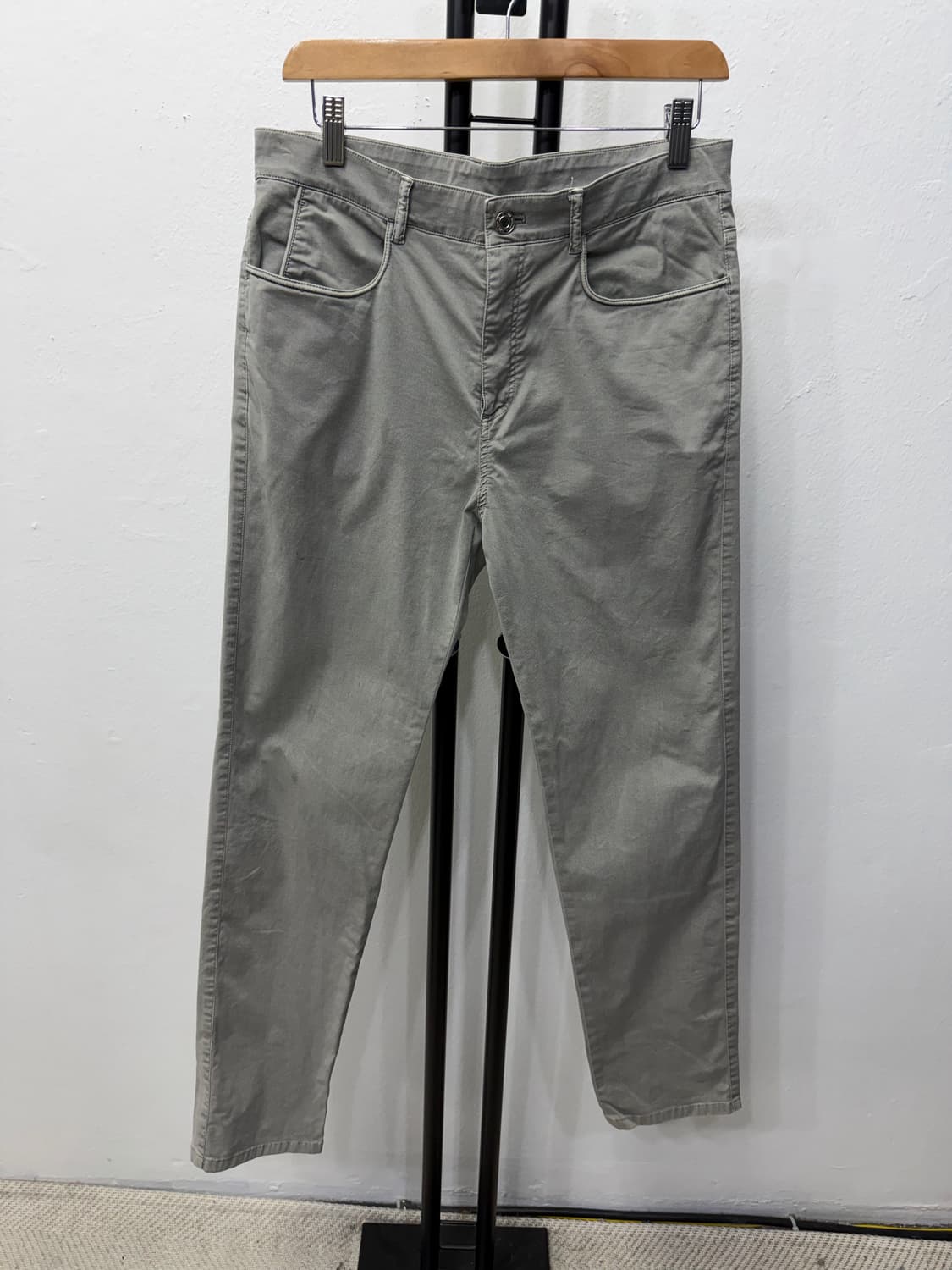 정품) 타임옴므 한섬 23ss 스트레이트 핏 팬츠 76(30) 상품이미지1