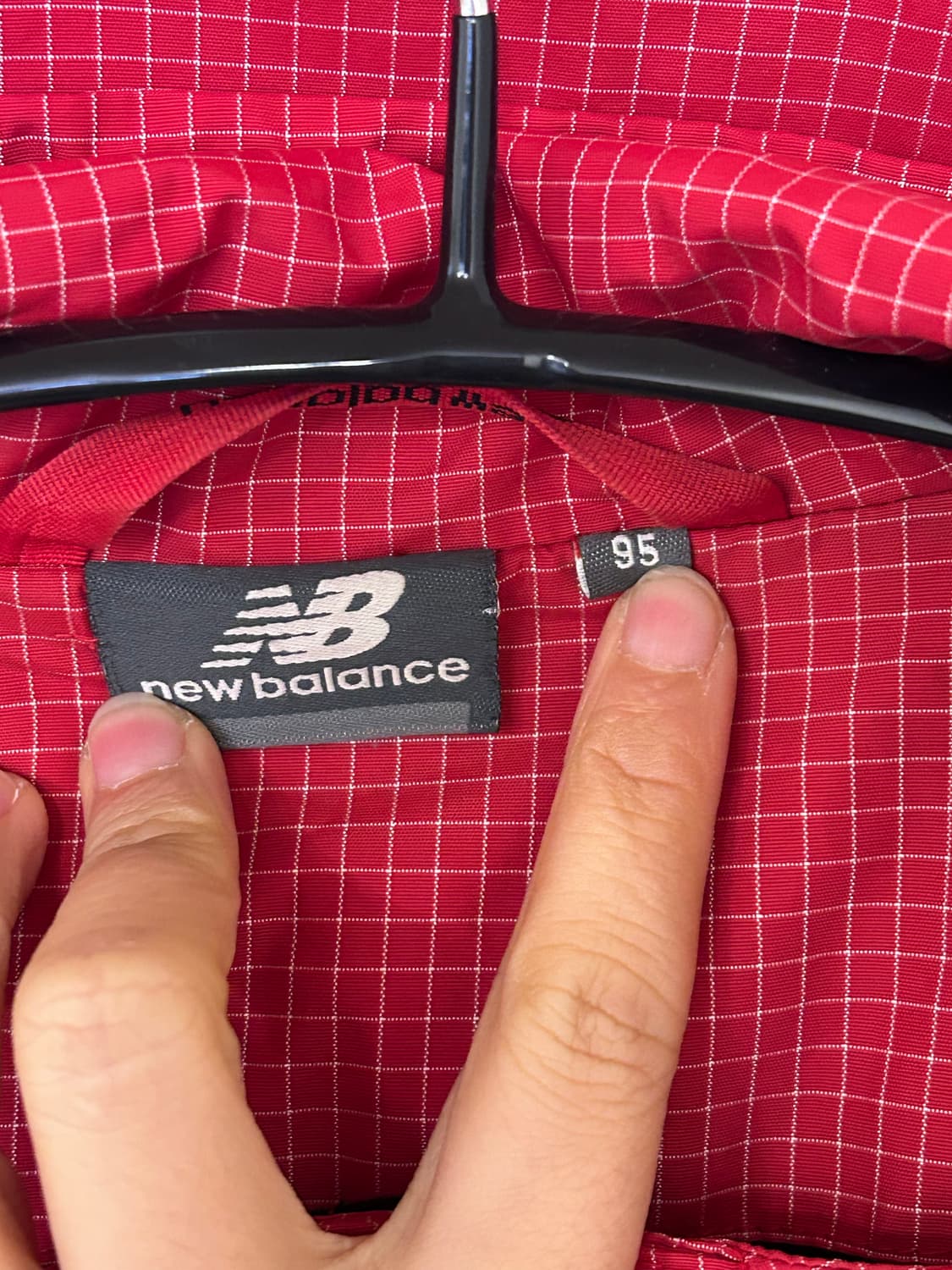 뉴발란스 레드 체크 바람막이 95 (실측 남성100) 상품이미지3