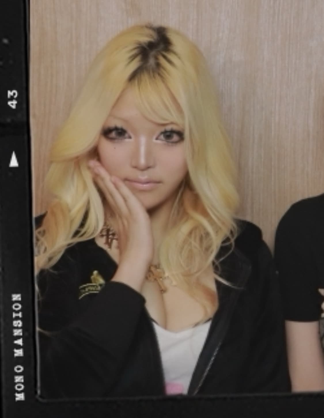 로빈스진 robins jeans 벨벳 갸루 오네 셋업 후집 후드집업 상품이미지2