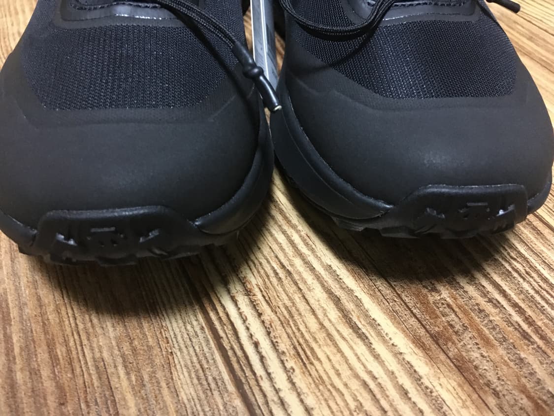 데상트 유스 시프트 트레일 블랙 판매합니다 상품이미지6