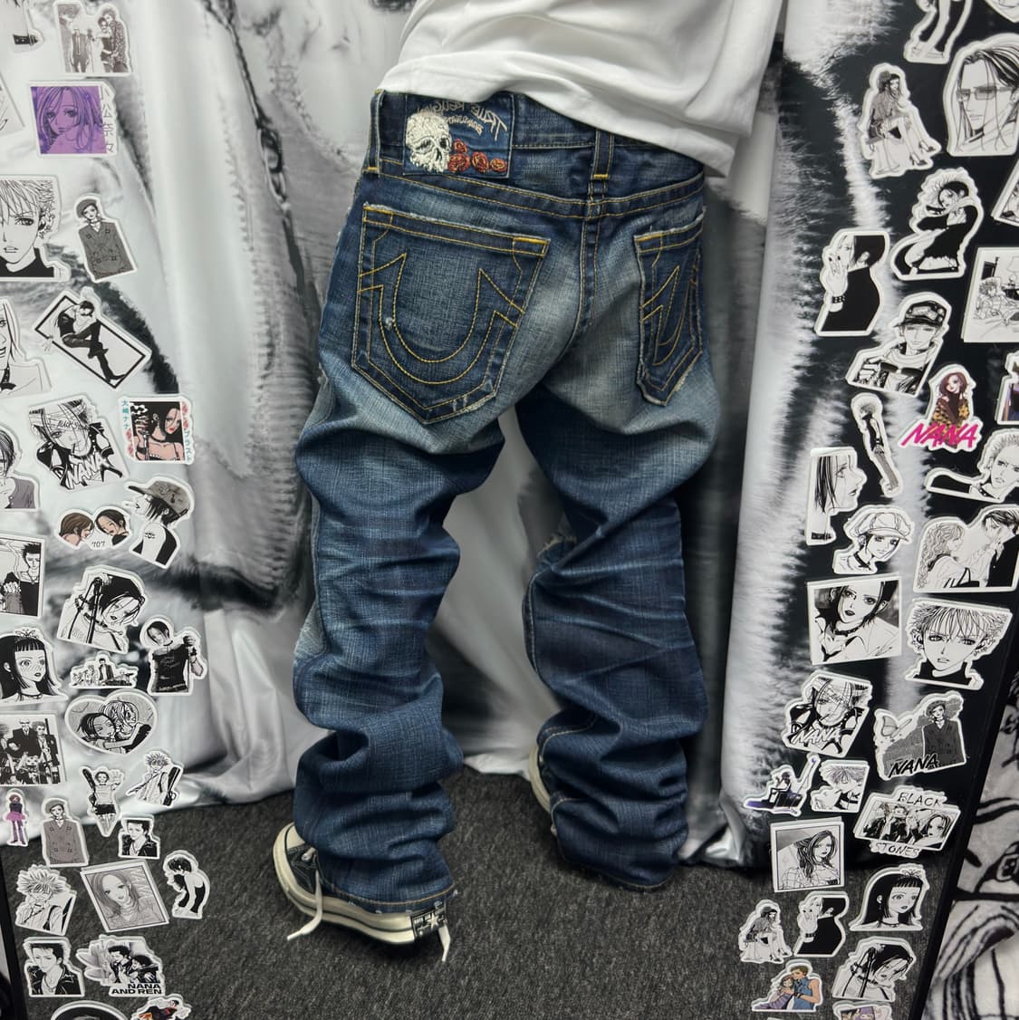 트루진 트루릴리전 스컬로고 새깅 데님팬츠 상품이미지1