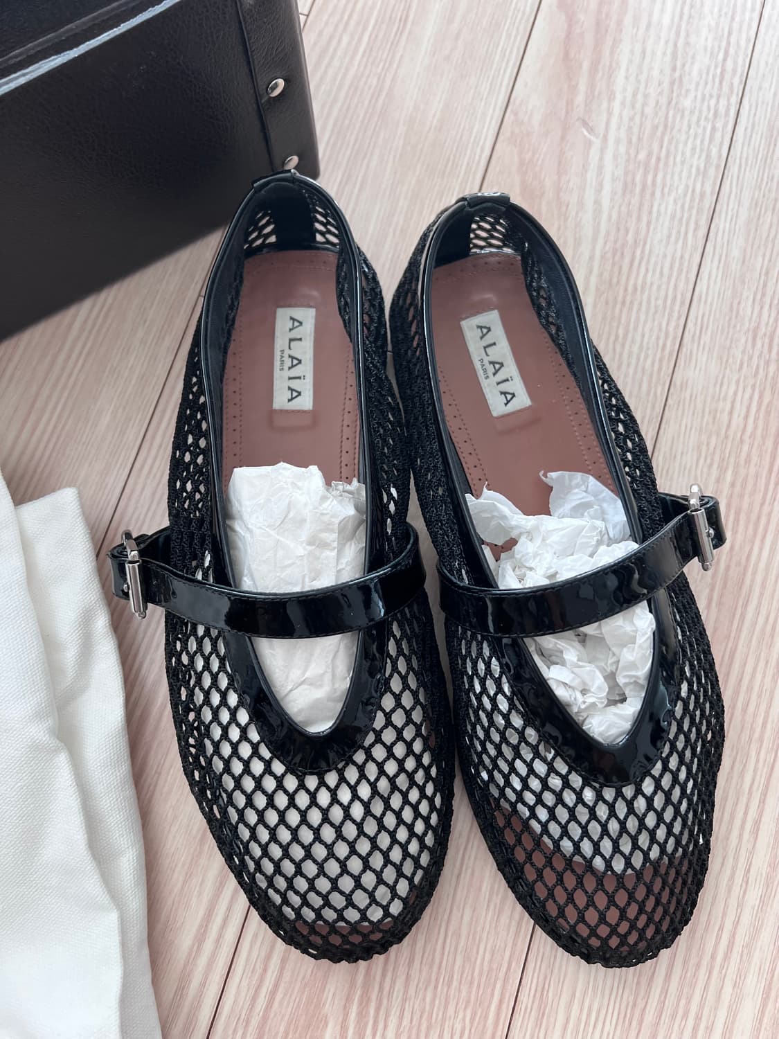 알라이아 플랫 슈즈 38.5 상품이미지2