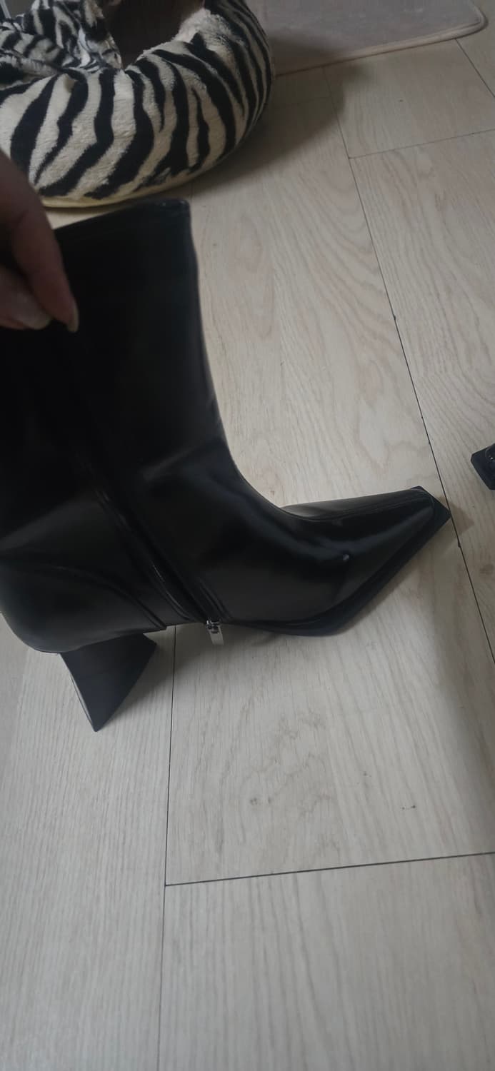 블랙 앵클부츠 새것 상품이미지3