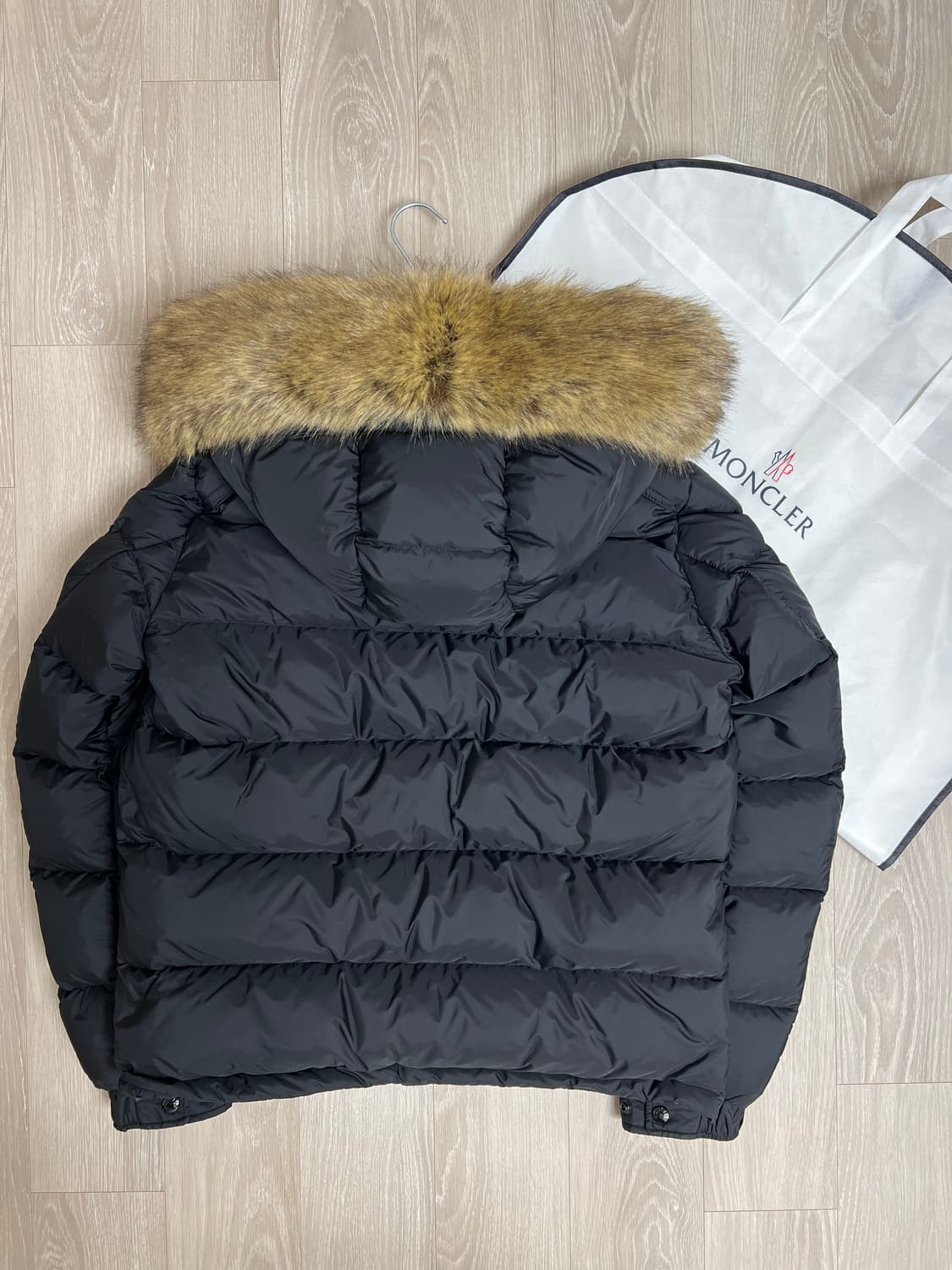 [블랙 3/새상품급] 23F/W몽클레어 마야프 패딩 3사이즈 풀구성 상품이미지9