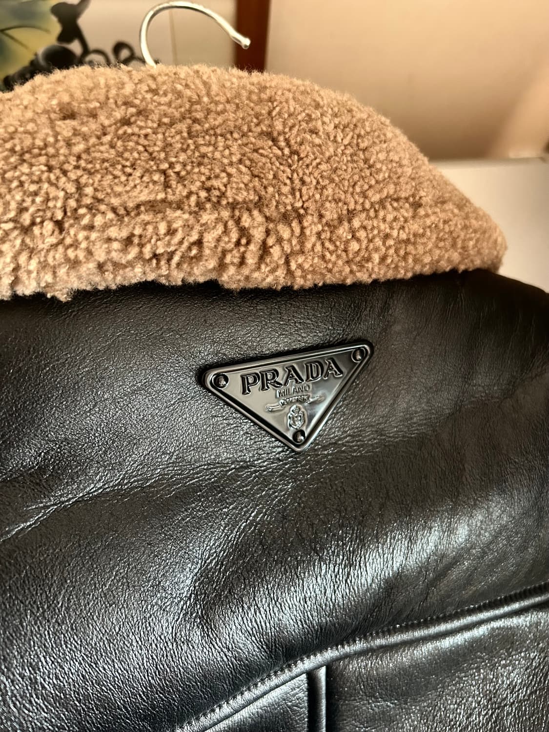 프라다 오버사이즈 무스탕 상품이미지10