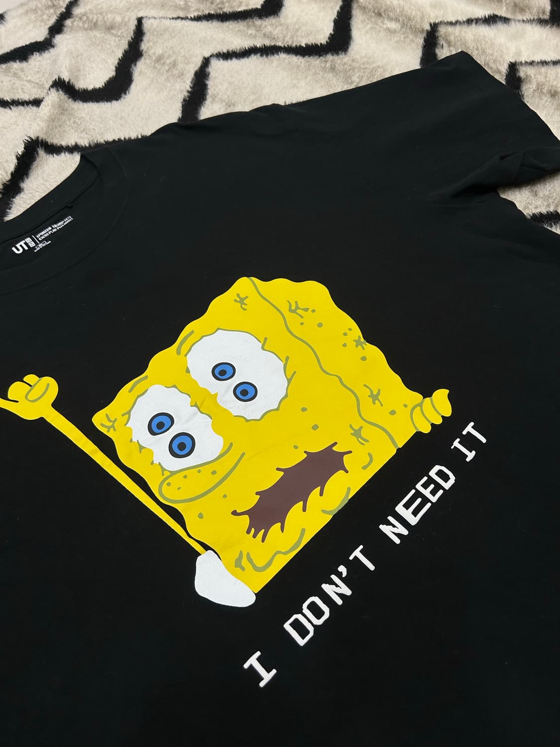 [4XL]유니클로xCPFM 스펀지밥 반팔/블랙 상품이미지1