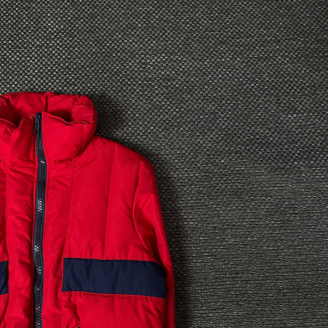 CB 스포츠 레드 나일론 폴리 패딩 점퍼 자켓 S 상품이미지3