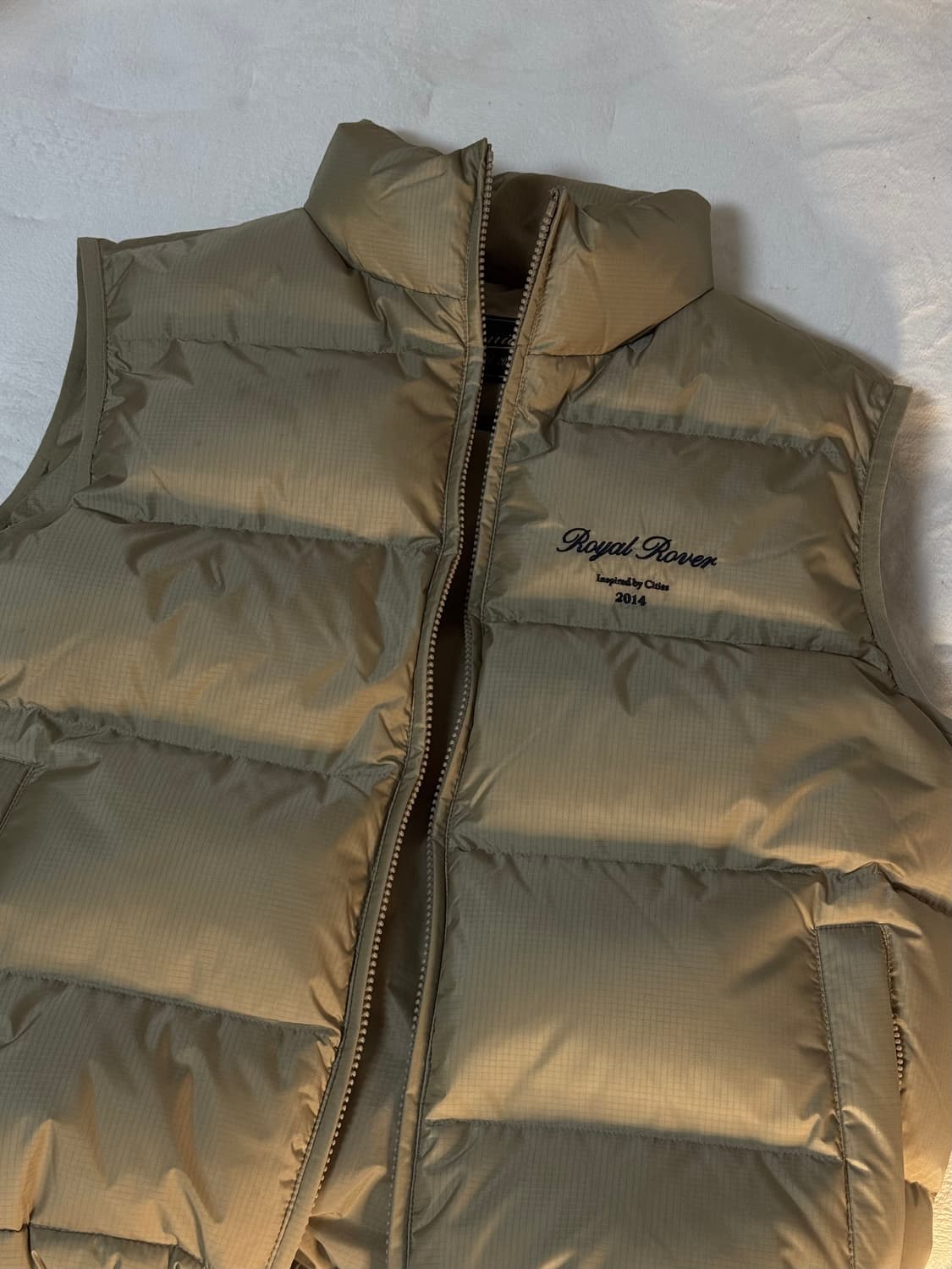 얼바닉30 로얄로버 푸퍼 베스트 베이지 상품이미지3