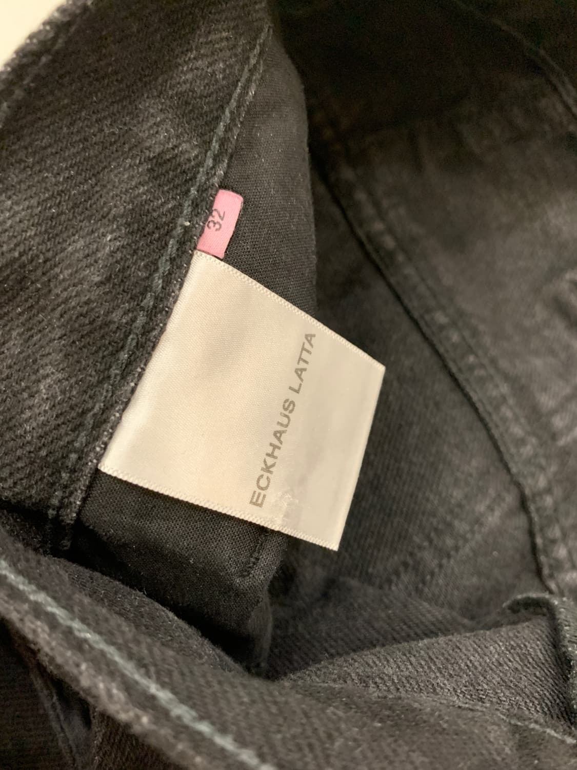 에크하우스라타 배기진 블랙32 상품이미지4