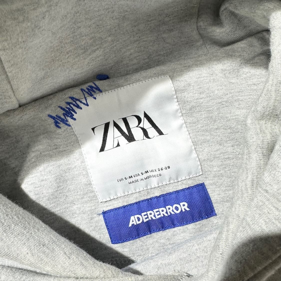 아더에러 x 자라 자더에러 로고 후드 상품이미지4