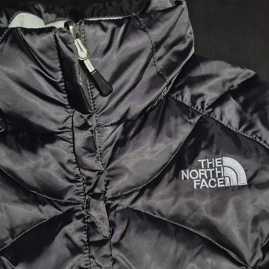 노스페이스 벨벳 550필파워 XS사이즈 패딩 상품이미지3