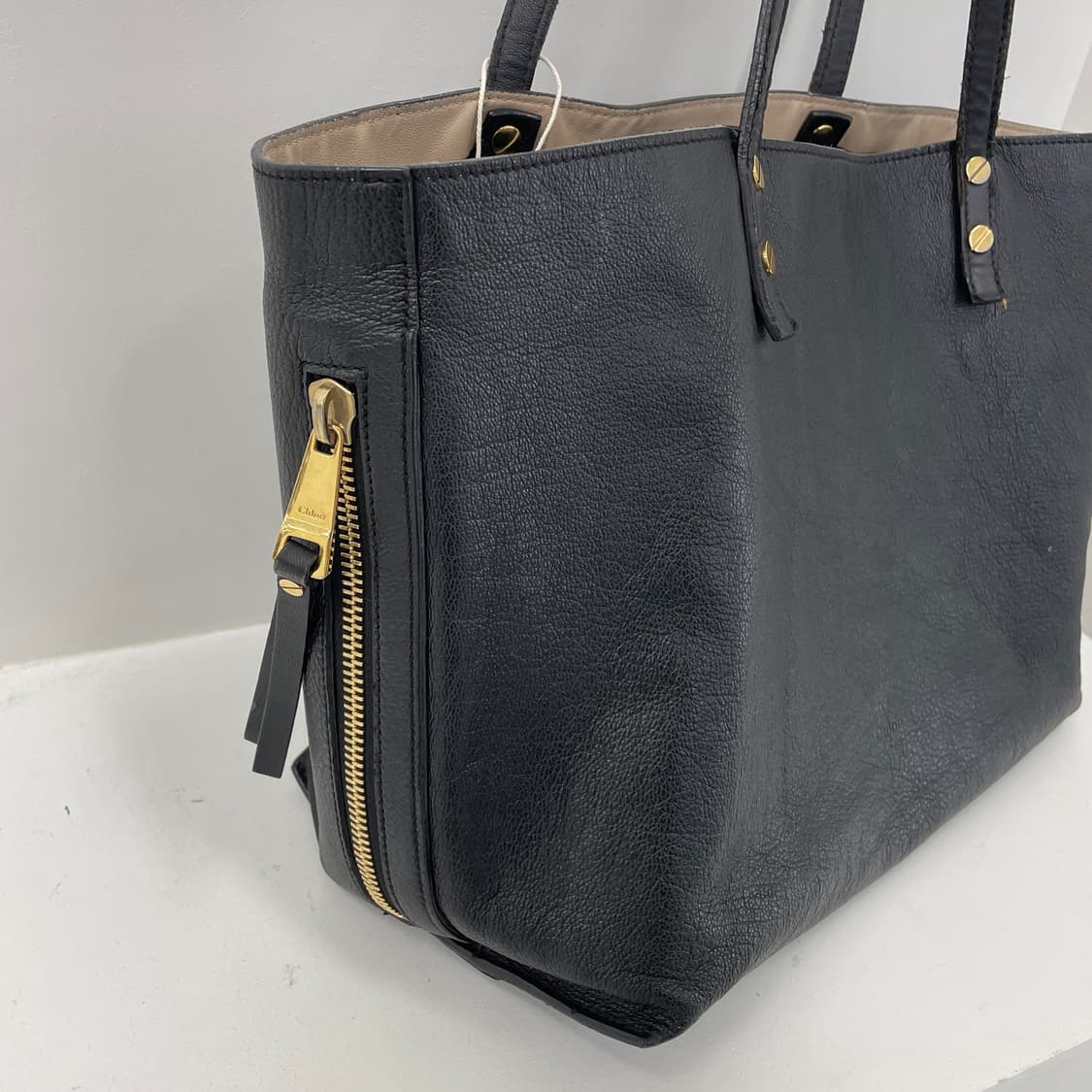 끌로에 딜란 라지 블랙 레더 쇼퍼 숄더백 상품이미지5