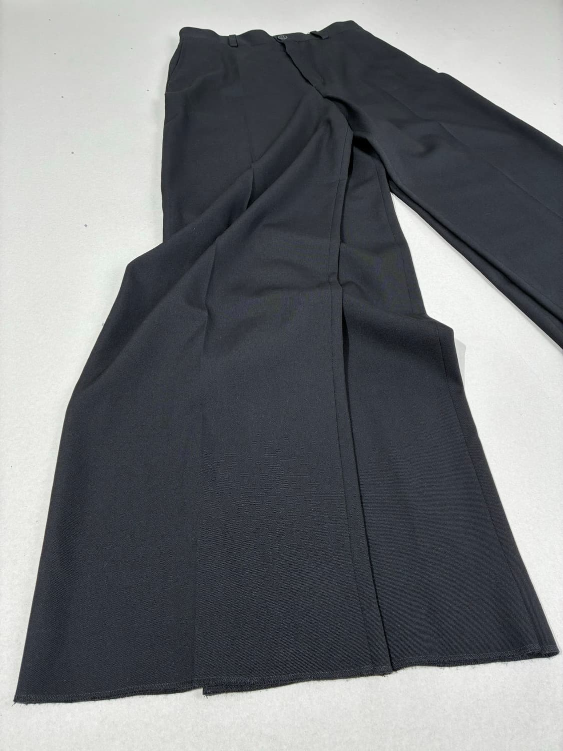 발렌시아가 더블 프론트 테일러드 팬츠 블랙 상품이미지9