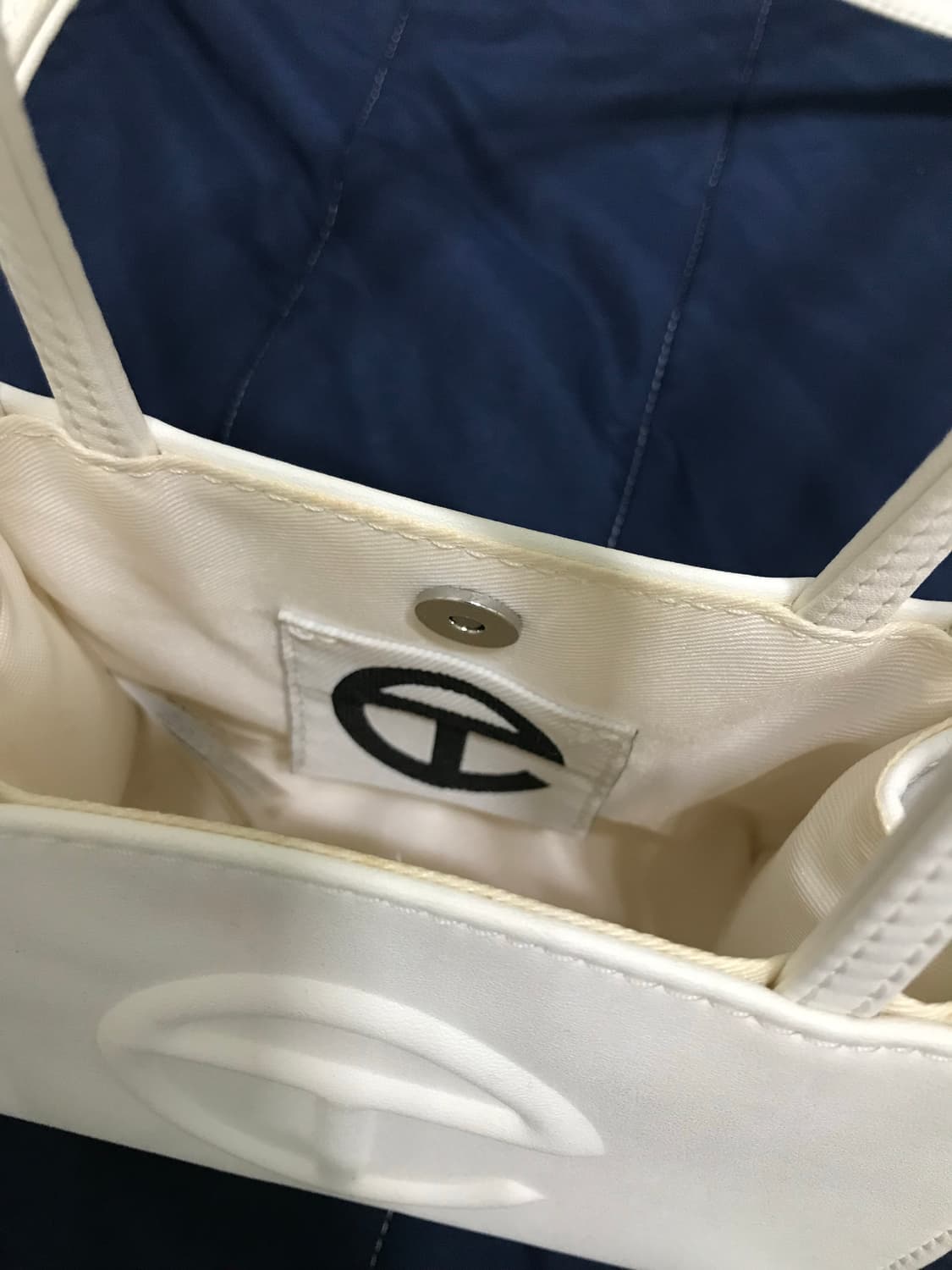 텔파 스몰 쇼핑백 화이트 상품이미지2