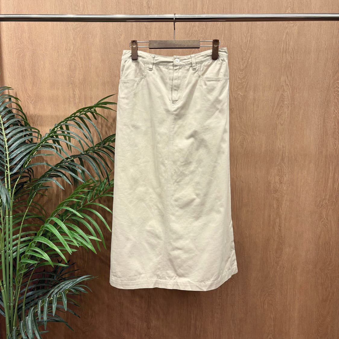 이세이미야케 플랜테이션 코튼 내추럴 롱 스커트 아웃 포켓 디테일 아이보리 상품이미지1