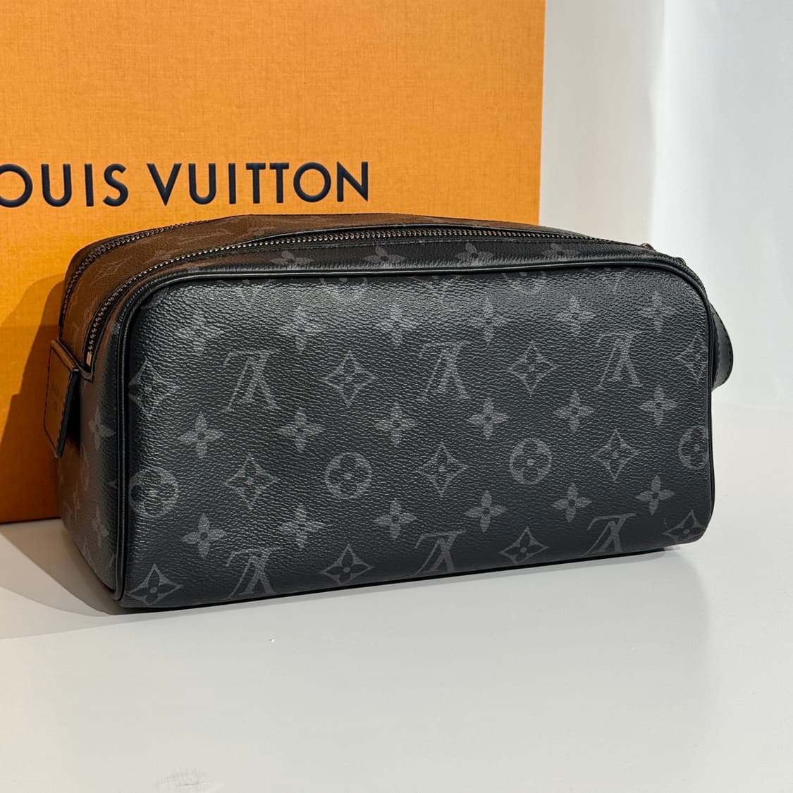 루이비통 돕키트 이클립스 도프키트 파우치 클러치 상품이미지5