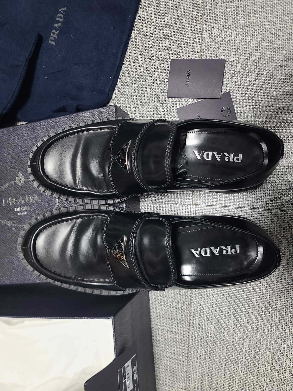 프라다 초콜릿 브러시드 레더 로퍼 9 사이즈 상품이미지7