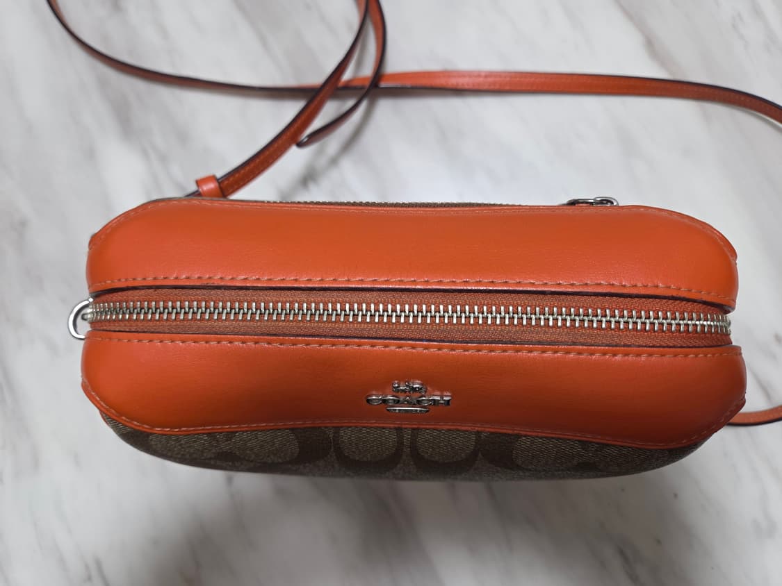 코치 베넷 크로스바디 백 상품이미지4