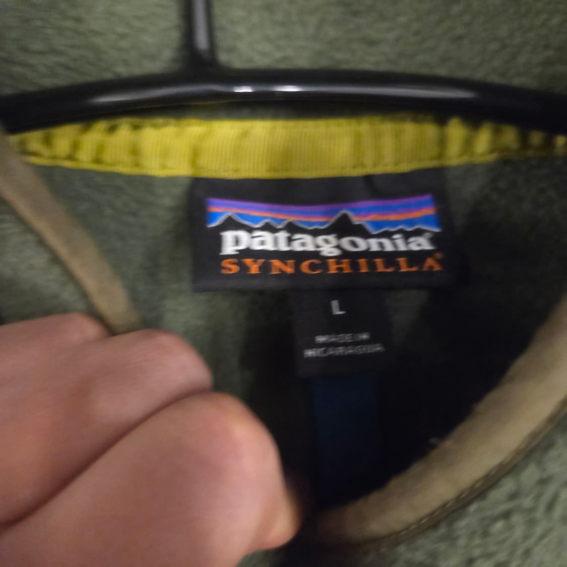 파타고니아 신칠라 카키 그린 L 17년도 제품 켄달제너 맛 상품이미지3