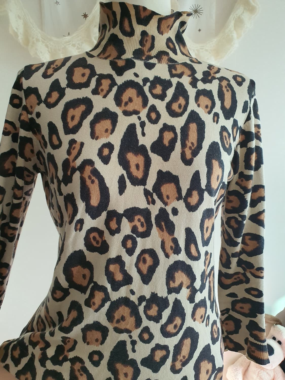 [갸루] 레오파드 패턴 폴라넥 긴팔 티셔츠 캐시미어 상품이미지6