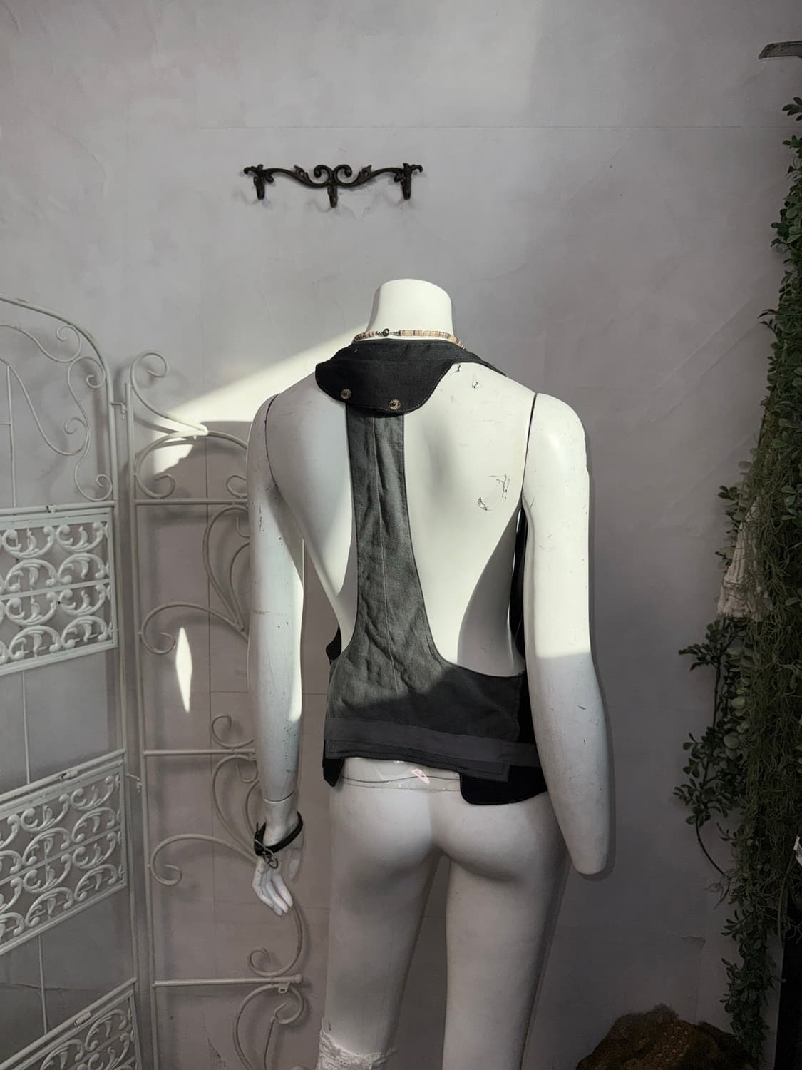 TANKUS charcoal pocket button vest 상품이미지3