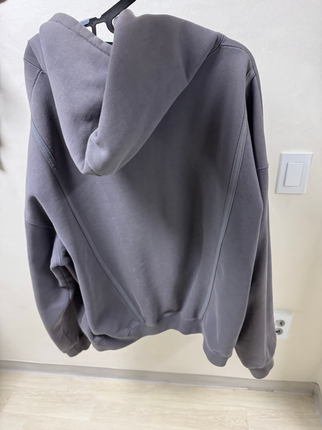 산산기어 21fw 차콜 후드 사이즈2 상품이미지2