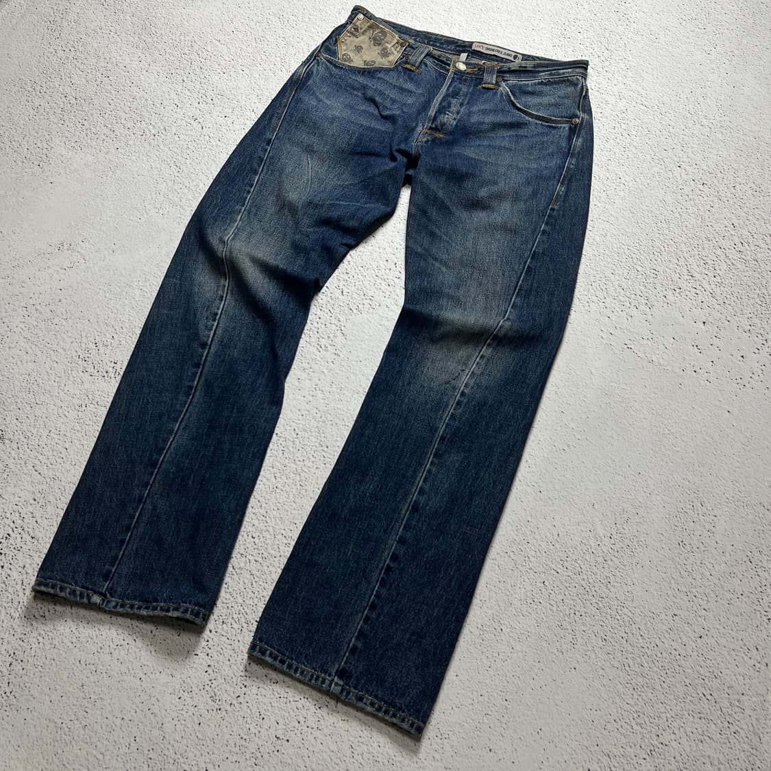00s Levi's Engineered "Skull" Jeans 상품이미지4