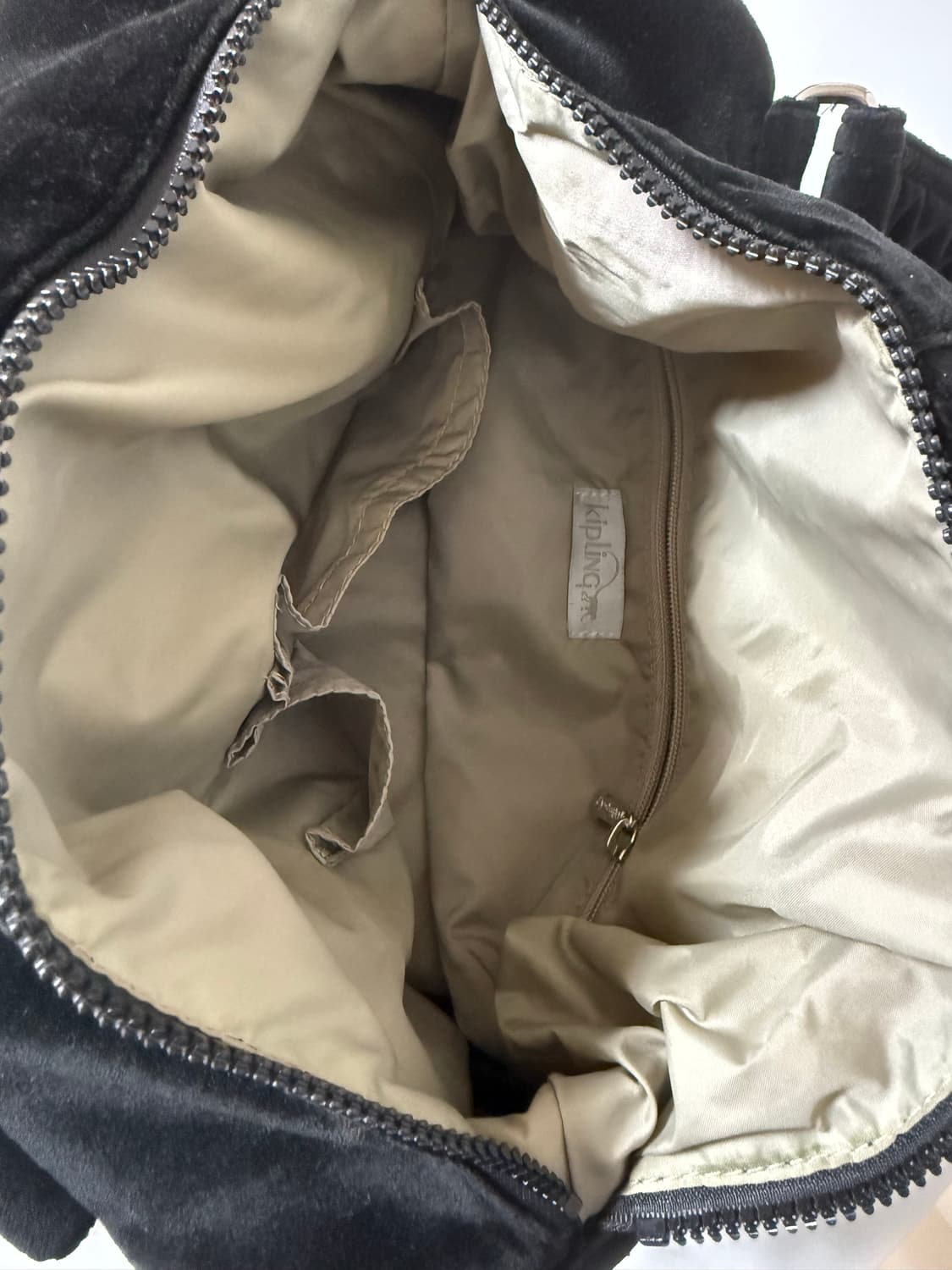 키플링 벨벳 숄더백 +날개키링 위시코어 빈티지 상품이미지3