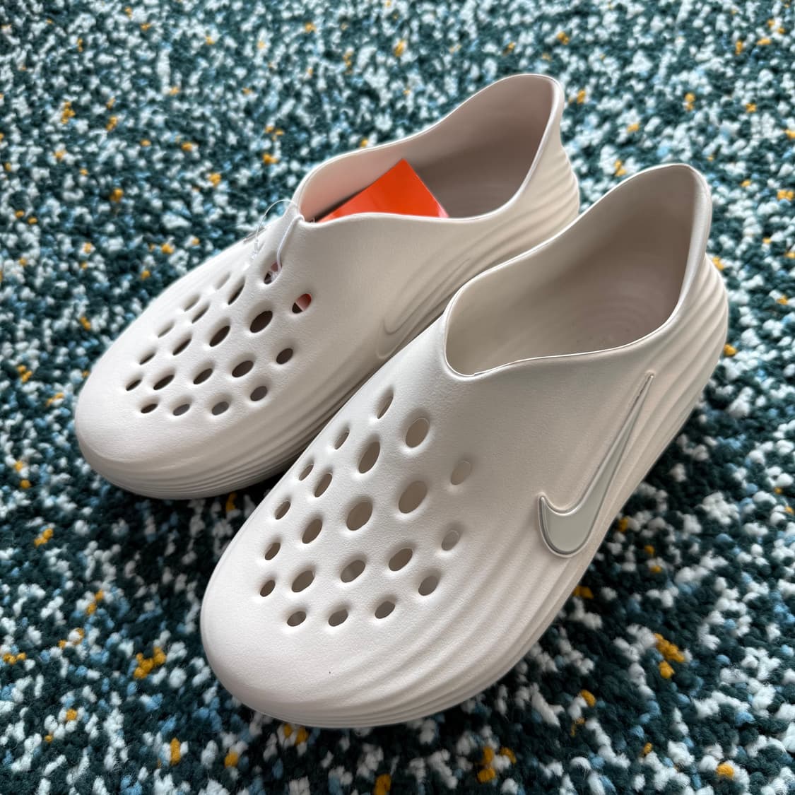 나이키 리액트 리주버네이트 라이트 오어우드 상품이미지1