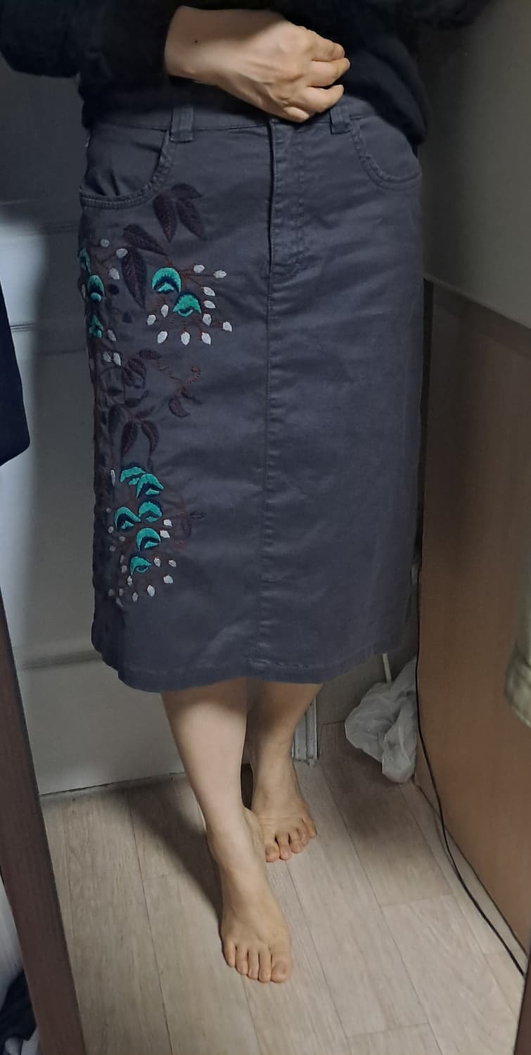 오일릴리 자수 스커트 36(55~66) 상품이미지10