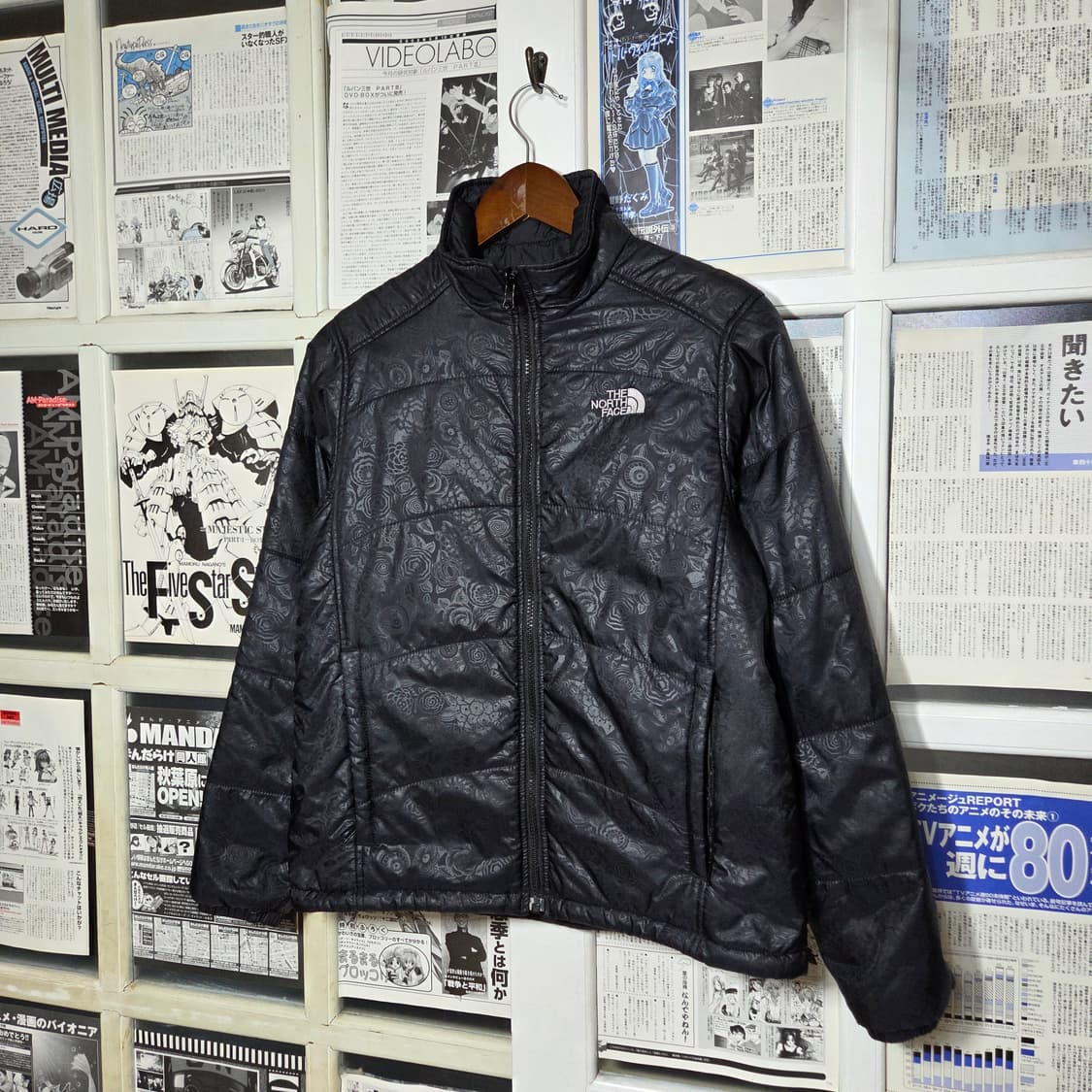 노스페이스 페이즐리 블랙 경량 패딩 상품이미지1