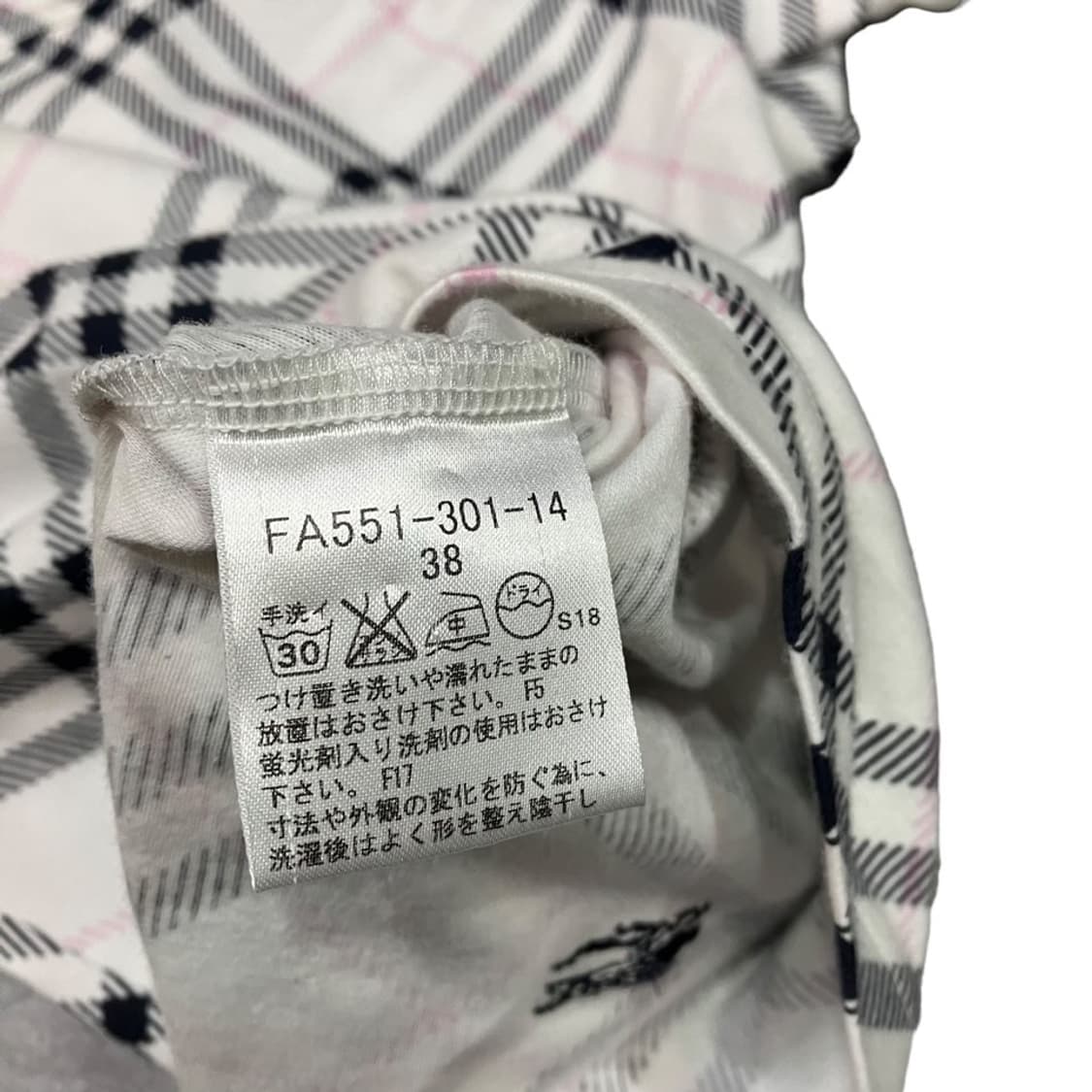 버버리 블루라벨 노바체크 벌룬 반팔티 상품이미지7