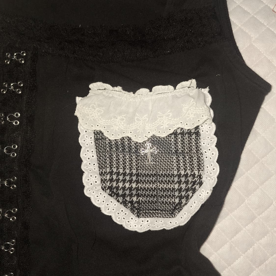 Ghost hook pocket top 상품이미지2