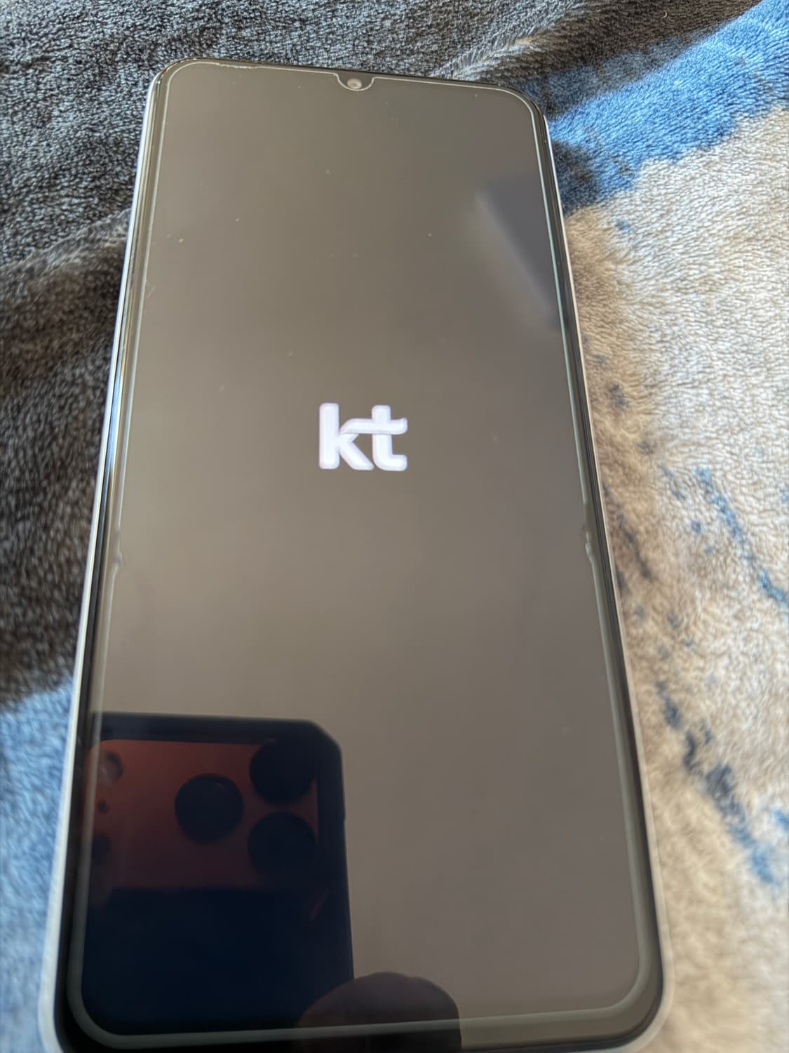 갤럭시 A23 화이트 색상 상품이미지9