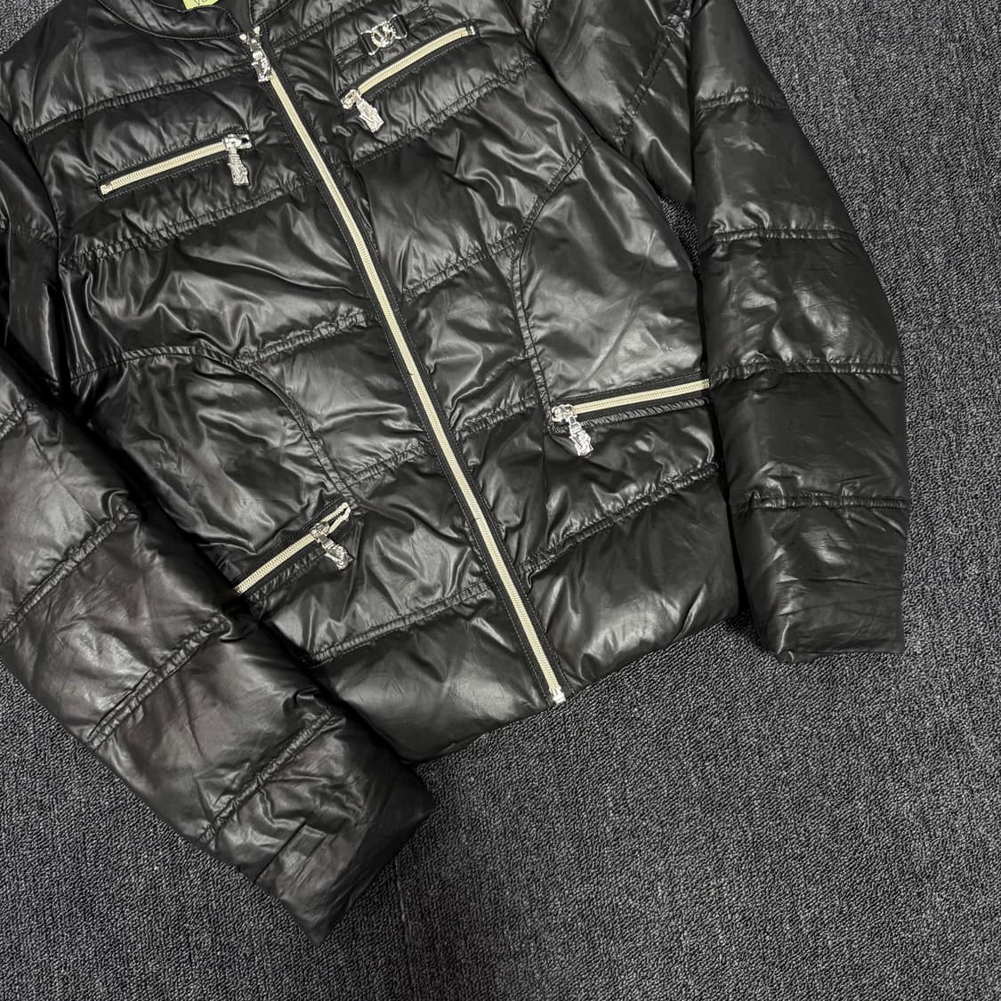 베르사체 진스 푸퍼 패딩자켓 상품이미지3