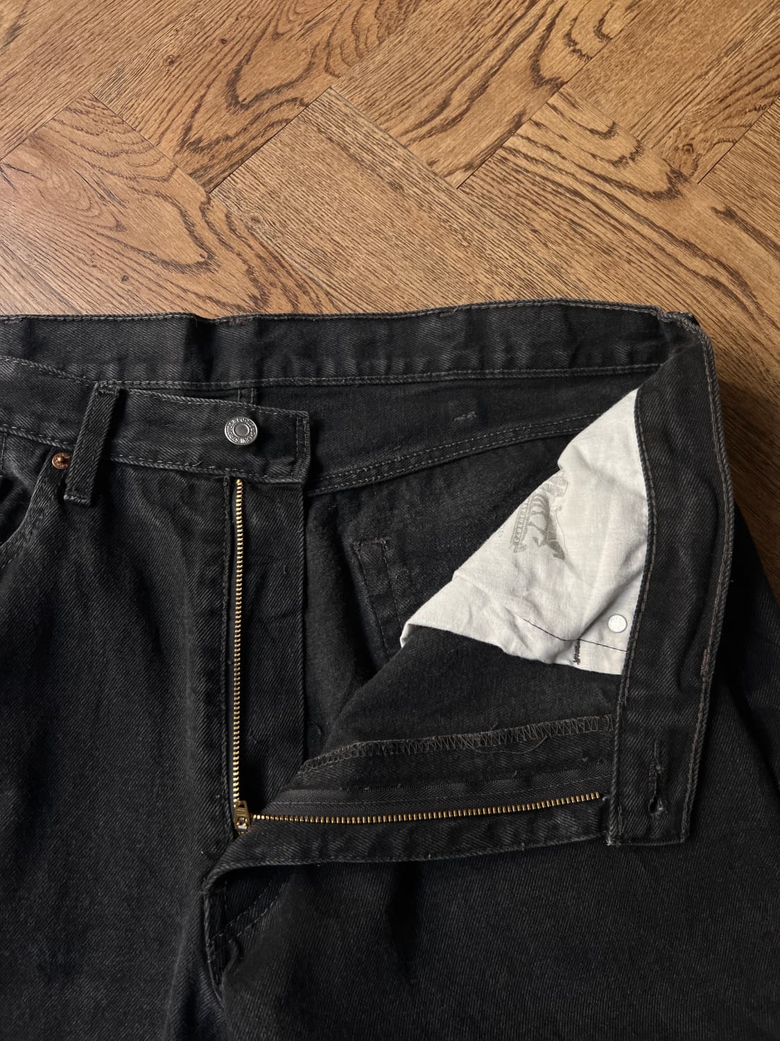 [38]리바이스 550 릴렉스핏 흑청 데님 팬츠 상품이미지3