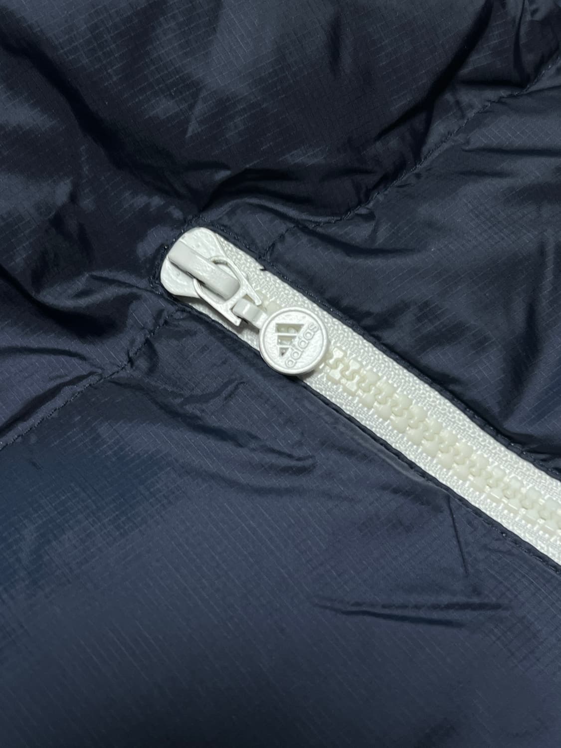 아디다스 오리털패딩 미드다운 W 90 네이비 상품이미지4