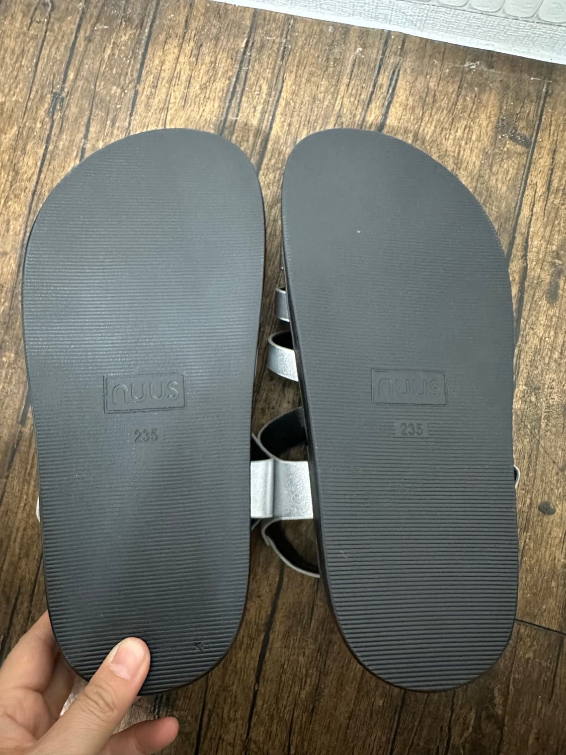 누스 실버 글래디에이터 샌들 235 새상품급 상품이미지4