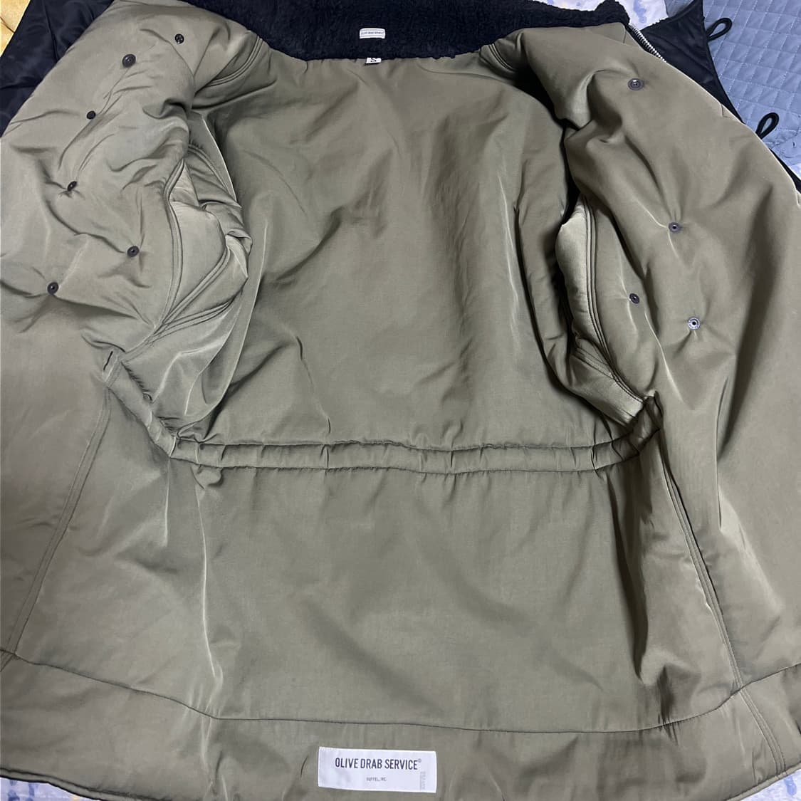 올리브드랩서비스 에어크루맨 파카 V1 블랙 S 상품이미지4