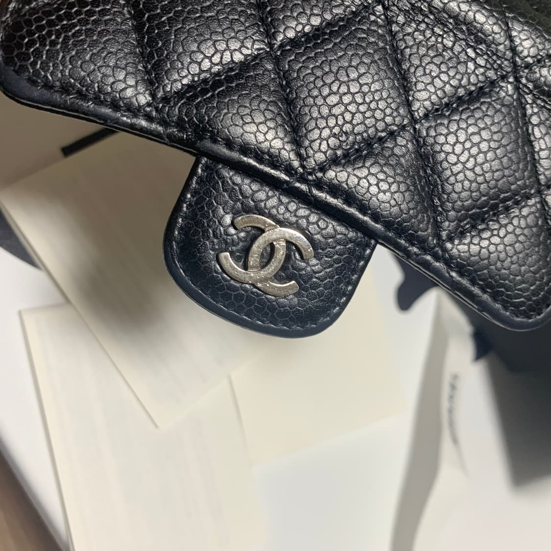 샤넬 클래식 캐비어 카드지갑 은장 똑딱이 클똑 상품이미지3