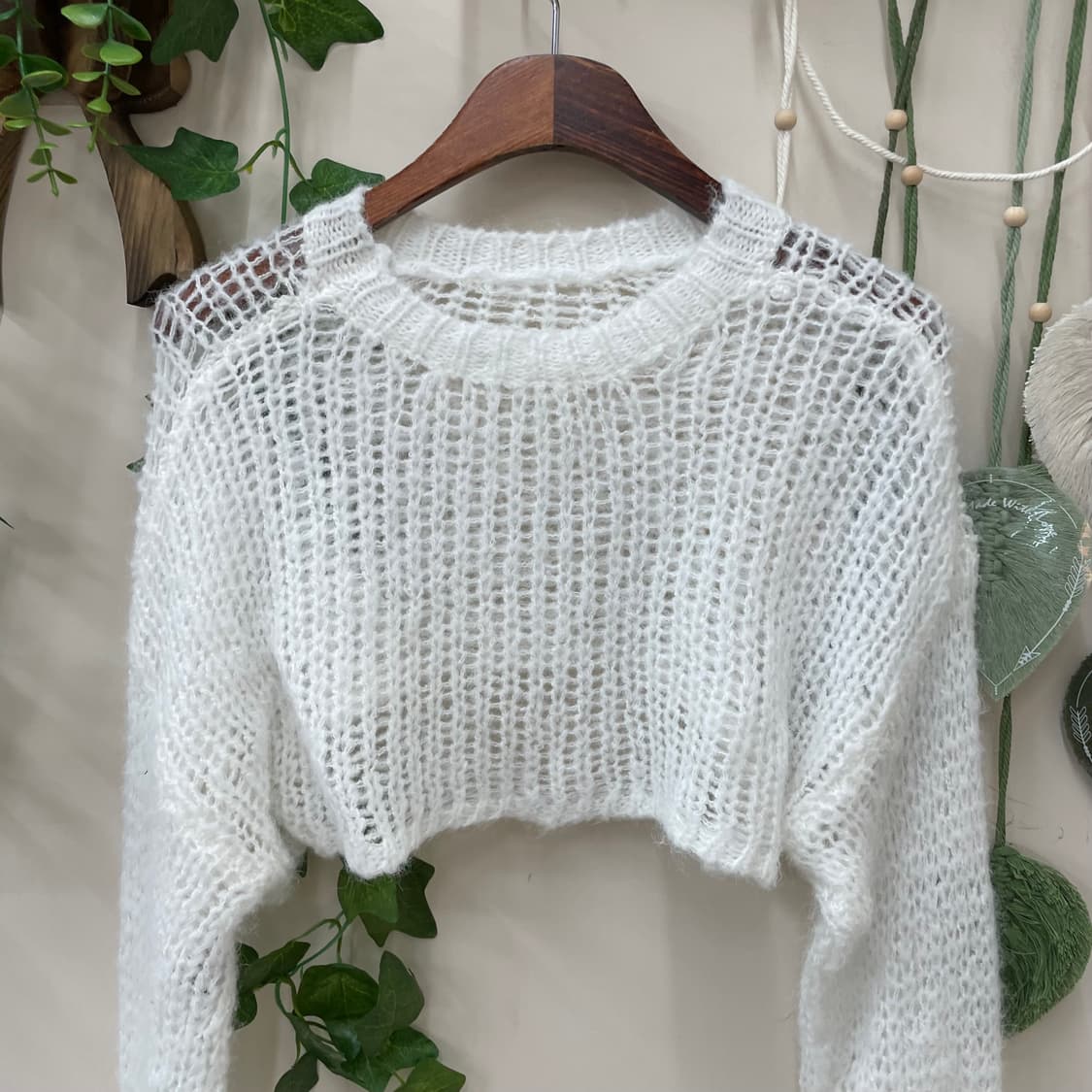 크롭 화이트 긴팔 니트 상품이미지2