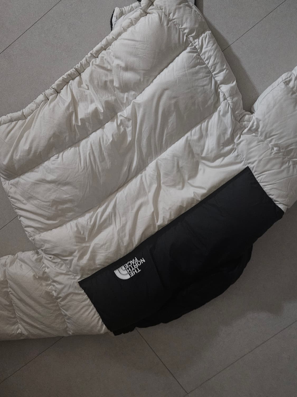 노스페이스 흰색 눕시 사이즈 l 상품이미지4