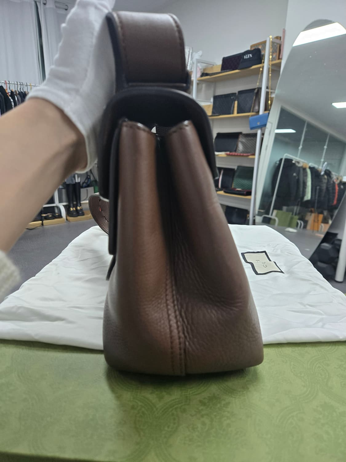 [A급컨디션] 구찌 마몬트 GG 브라운 숄더백 상품이미지3