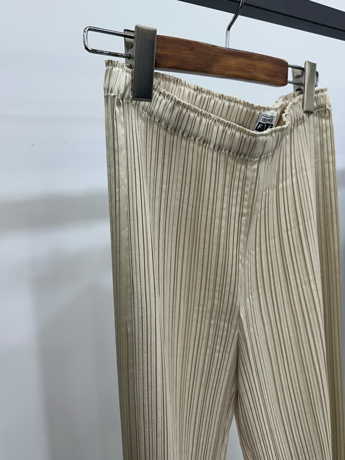 이세미야케 팬츠 상품이미지8