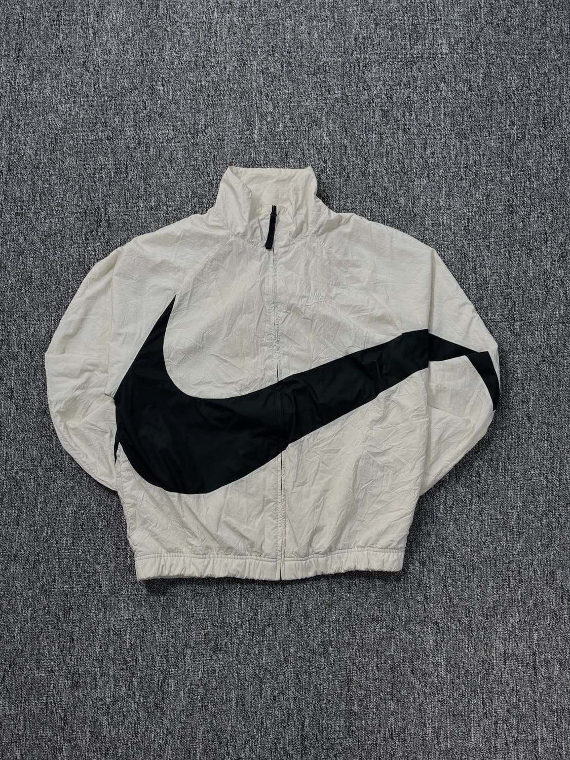 나이키 빅스우시 바람막이 자켓 상품이미지2
