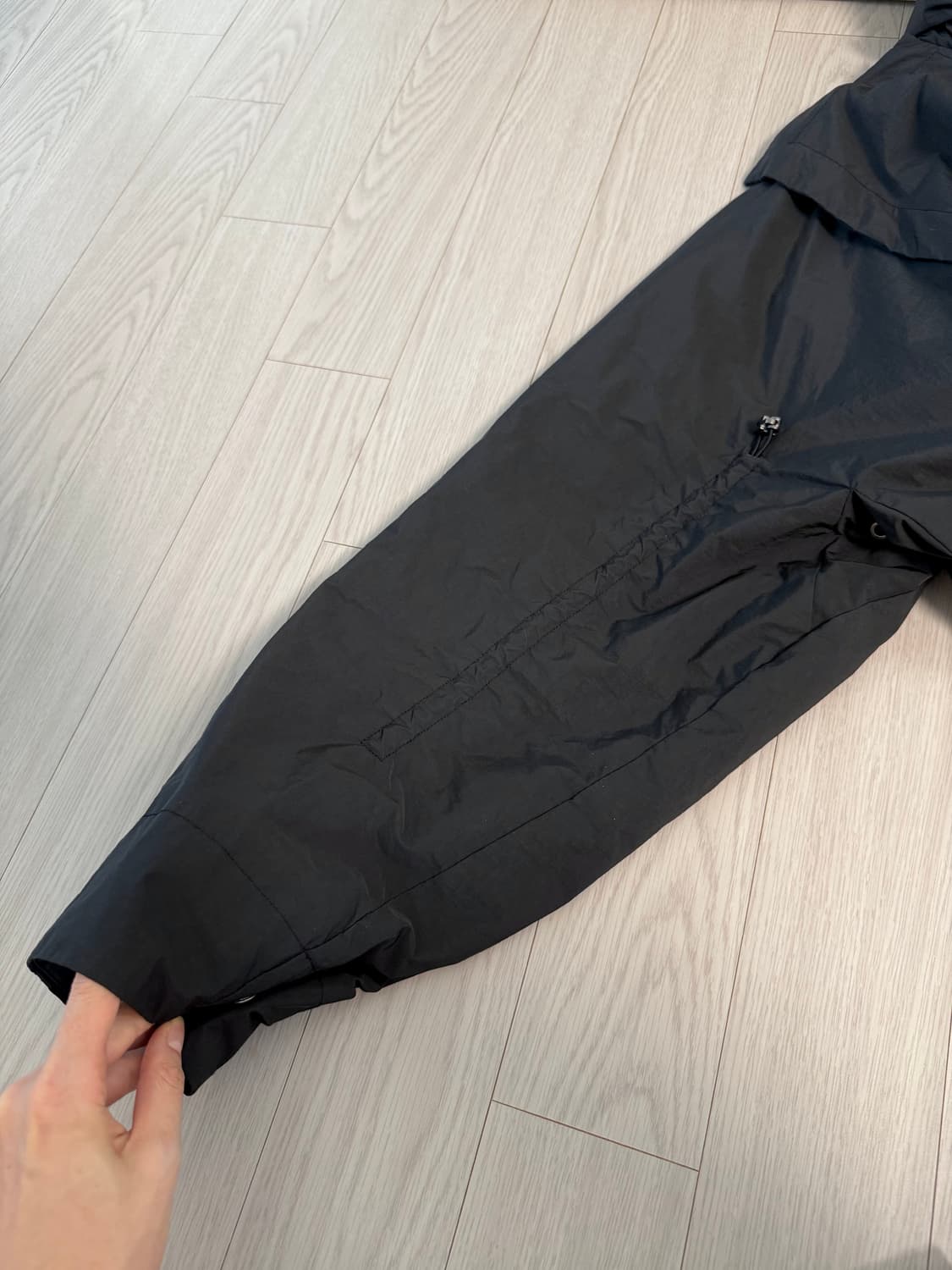 [50] 우영미 24SS 블랙 멀티 포켓 아노락 상품이미지5